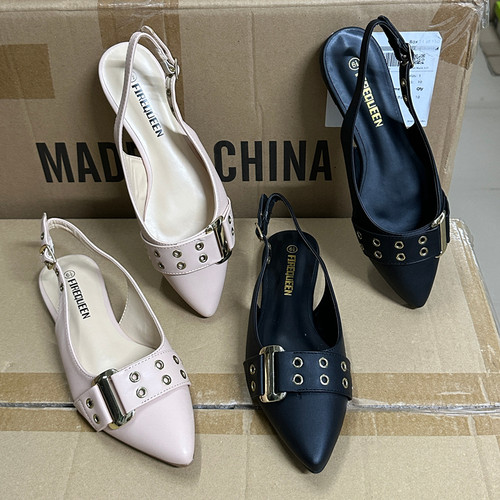 外贸2025新款皮带扣平底凉鞋女