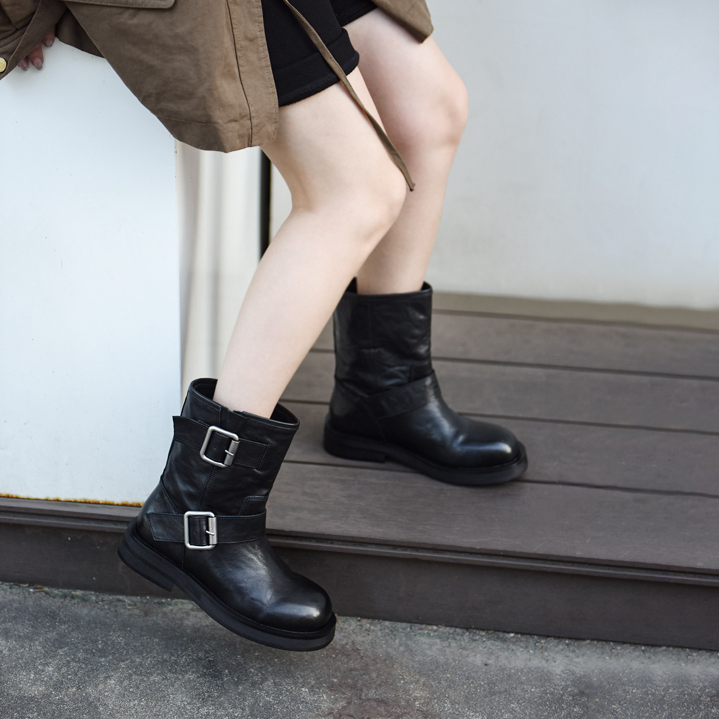 头层牛皮马丁靴双扣短靴子