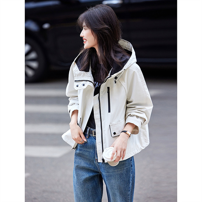 时尚气质外套2025年春季新款女连帽撞色休闲百搭街头通勤减龄上衣