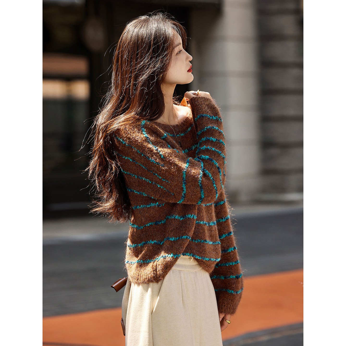 ���ѵ���԰���ײɫ����ë����ͷ��2025�궬���¿���֯Ůװ����101.9Ԫ