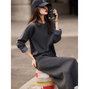 女简约休闲慵懒装 圆领毛织套头衫 新款 2025年冬季 两件套 半裙套装