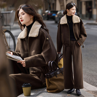 毛绒翻领羽绒服夹克长裤套装2025年冬季新款女装两件套SXTZY25014