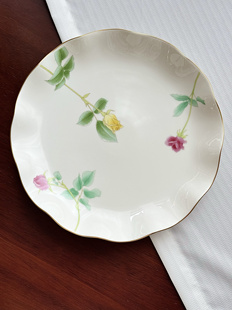 日本直采·正品香蘭社(香兰社)葵口花边薔薇大盘盘子不规则菜盘