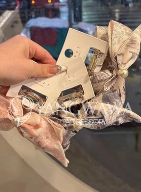 58174韩国东大门baket复古文艺范优雅印花蝴蝶结珍珠抓夹发夹