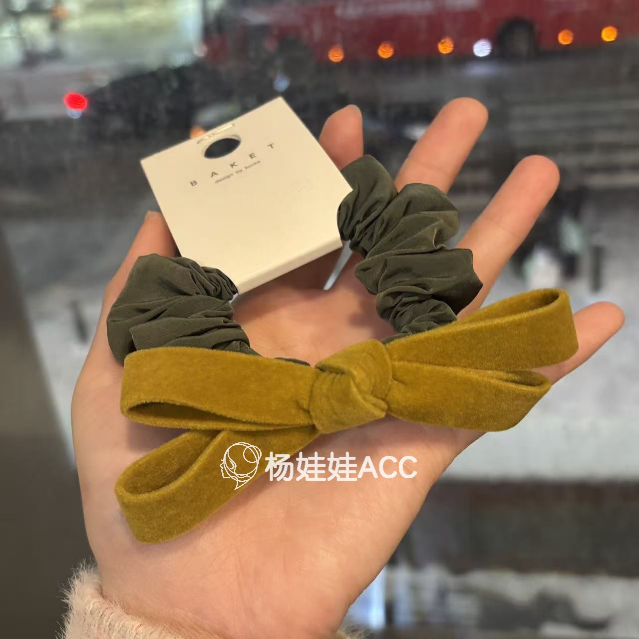 5120418韩国东大门Baket新款高级感气质简约蝴蝶结褶皱丝绒发绳