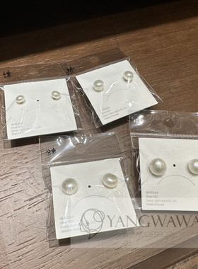 352801韩国东大门momo纯银天然淡水珍珠扁珠珠高级感女耳钉