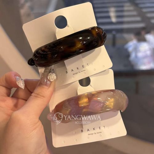 551922韩国东大门Baket新款高级感复古半圆自流体香蕉夹马尾扣