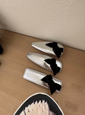 391401韩国东大门亮皮蝴蝶结设计感精致掰掰夹发夹