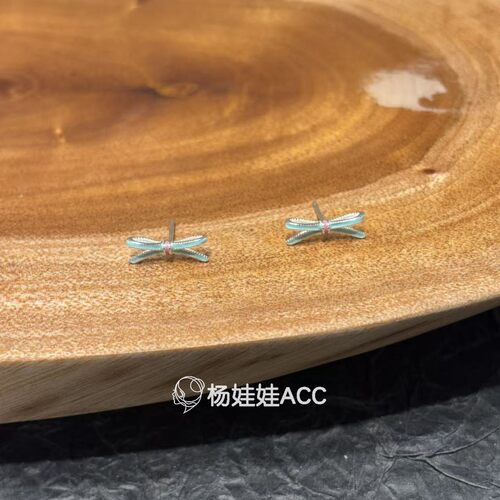 6101110韩国东大门hey新款925纯银高级感简约蝴蝶结耳钉