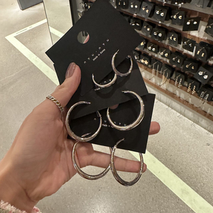 4111918韩国东大门nyunyu金属夸张款 高级感耳环