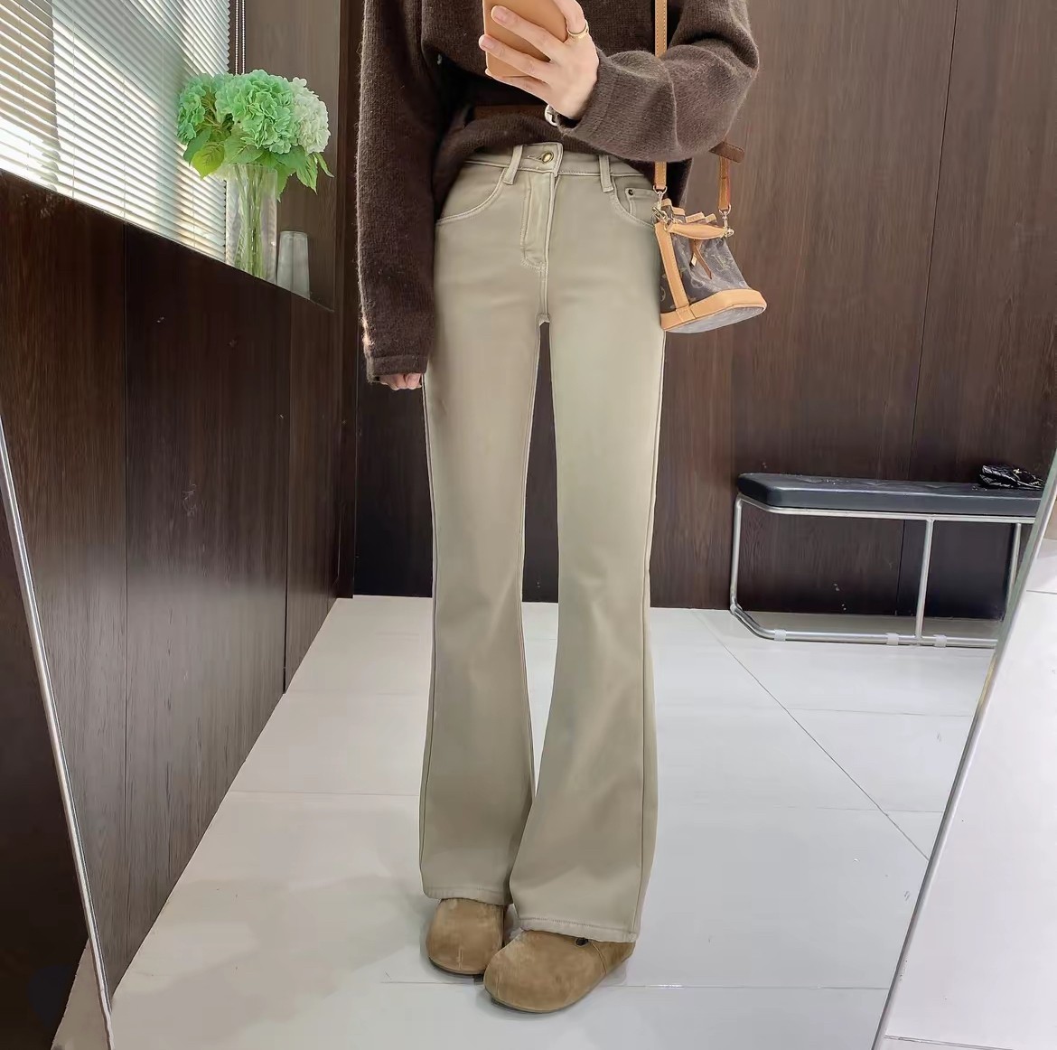 爆犀牛冬季加绒保暖微喇叭牛仔裤女高腰显瘦裤子弹力马蹄裤25861,女装/女士精品,牛仔裤,淘宝优惠券,粉丝福利购,淘宝优惠卷