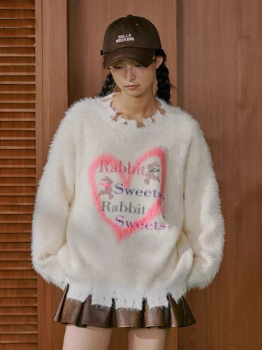 全新OWOX白色爱心毛衣