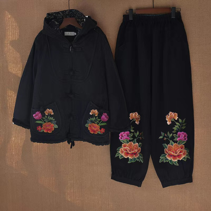 宽松版刺绣花民族风妈妈装外套