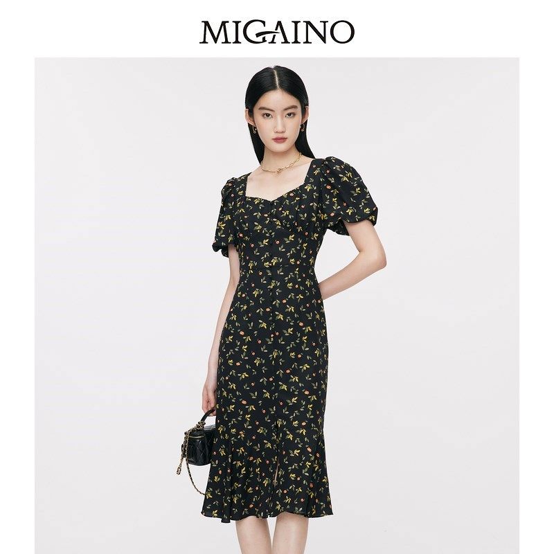 曼娅奴连衣裙2024夏季新款法式方领收腰显瘦鱼尾连衣裙MO14DA664