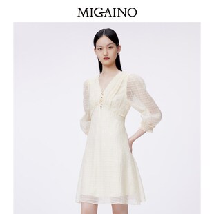 Migaino曼娅奴气质连衣裙女2024春夏新款 V领收腰A字裙MO12DB099