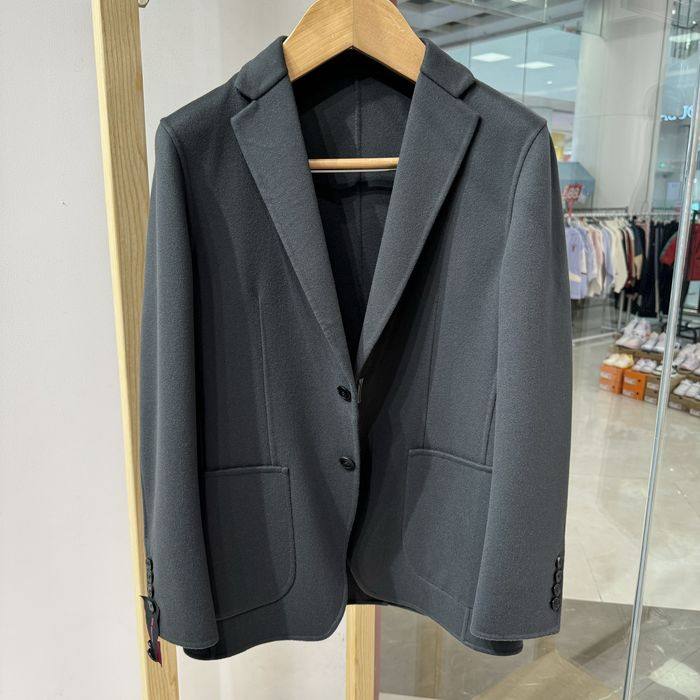 依文诺丁山男士商务高档秋款纯绵羊毛深灰色休闲西服吊牌价5680元