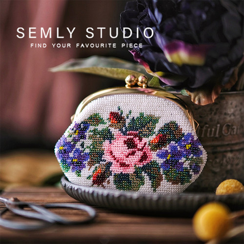 刺绣DIY珠绣材料包口金包