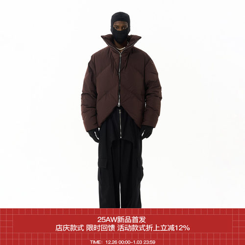 “德古拉”多形态高领羽绒服