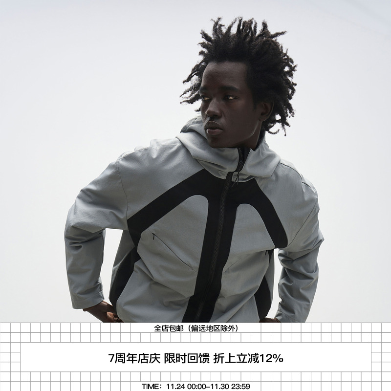 7440双色拼接连帽冲锋衣外套夹克