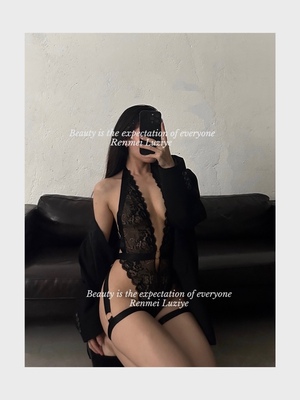 RenmeiLuziye【你的视角】性感高级深V蕾丝挂脖高衩连体衣透显瘦