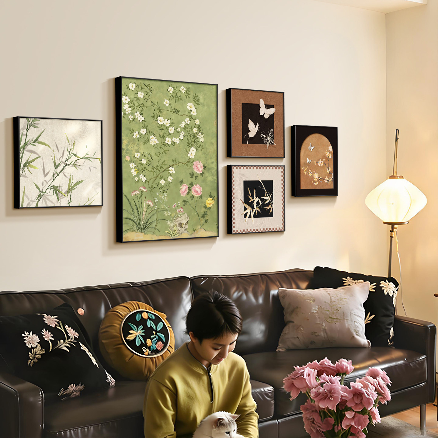 中古风客厅2026新款挂画轻奢高级感复古沙发背景墙装饰画组合壁画