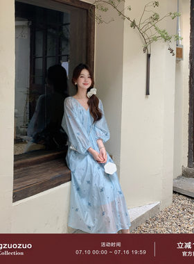 Huangzuozuo小个子蓝色V领碎花连衣裙夏季女度假风泡泡袖宽松长裙