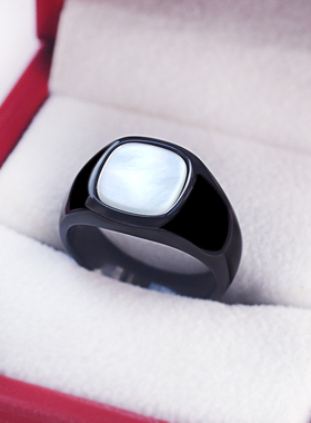 贝壳简约黑色戒指男女士钛钢戒子