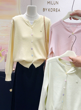 春天的清新软糯~韩代款温柔减龄正肩上衣粉黄色针织开衫毛衣大码