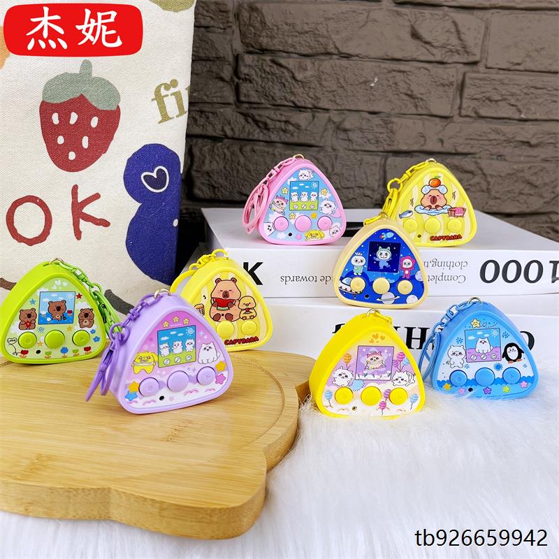 卡通创意留声机钥匙扣复古碟片背包挂件便携怀旧掌上玩具礼品