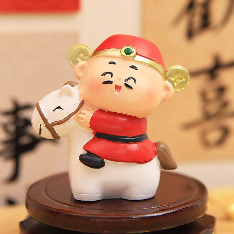 爆款卡通可爱财神爷桌面工位小摆件开业招财办公室车载装饰品离职
