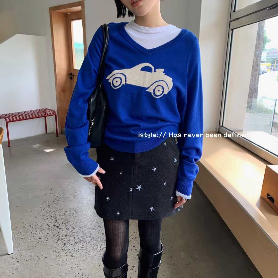 2025秋冬istyle韩版汽车卡通狗狗图案羊毛混纺V领针织衫女士毛衣