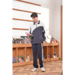 特价深圳市中学生初中校服男女生长袖长裤 秋冬装特版高级版外套