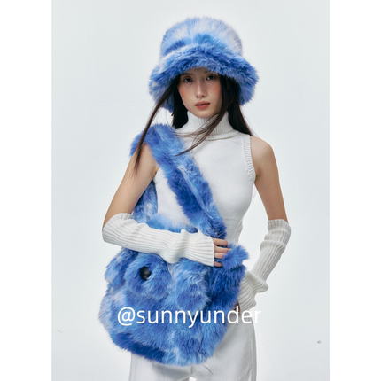 氛围感冰岛蓝色渲染毛绒渔夫帽子毛绒包包套装女秋冬可爱时尚套装