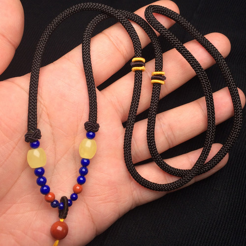 高档挂绳手工编织南红琥珀蜜蜡