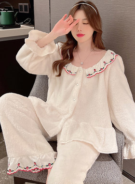 女珊瑚绒甜美睡衣家居服明显同款