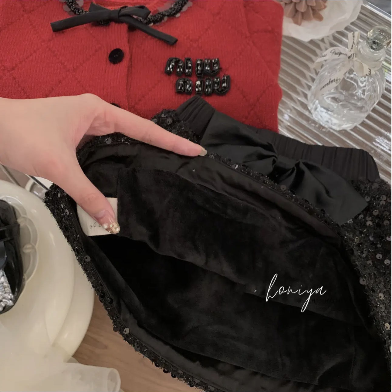 새해 인사 고급 부모 자식 의류 어머니와 딸 가을 겨울 소녀 붉은 나비 니트 스웨터 작은 향기로운 스타일 카디건 스웨터