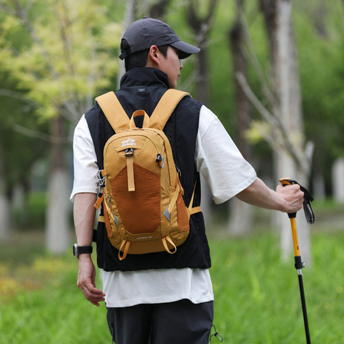 春夏季户外登山包大容量减负双肩背包徒步包运动户外露营旅行包