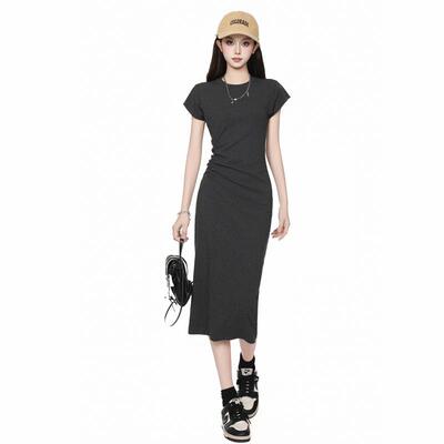 灰色飞飞袖包臀连衣裙女2025夏季小个子辣妹纯欲风设计感收腰长裙