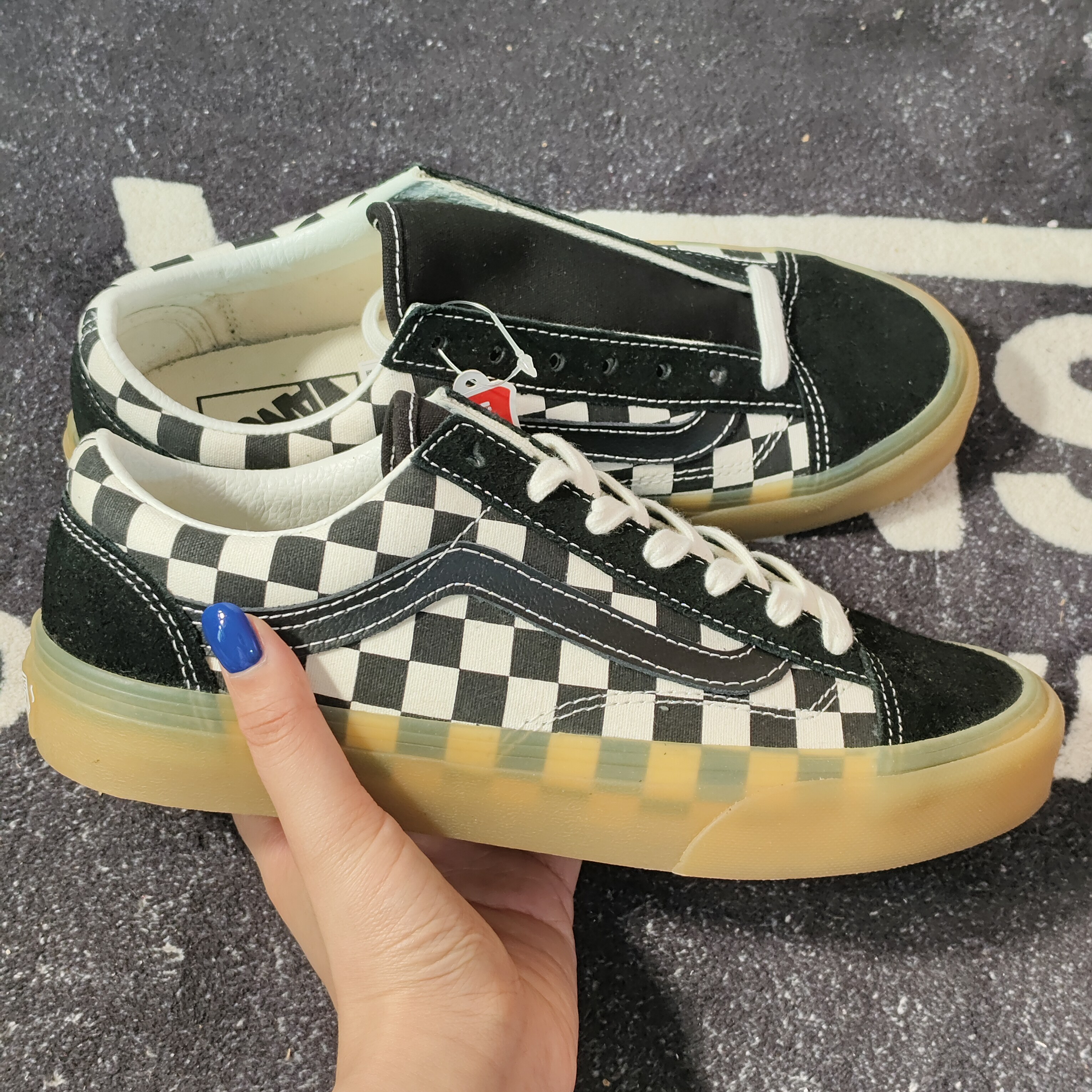Vans Old Skool黑白棋盘格生胶底低帮休闲滑板鞋 VN0A3DZ31KP