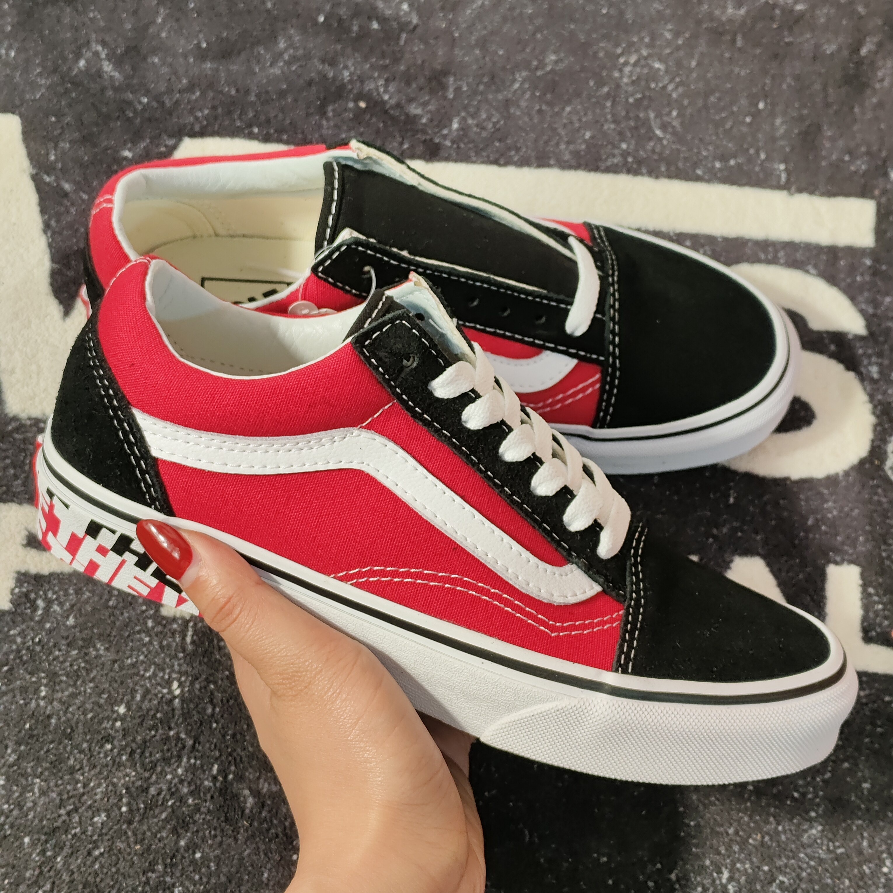 Vans Old Skool 黑红棋盘格低帮板鞋 VN0A38G1VRH男女休闲帆布鞋