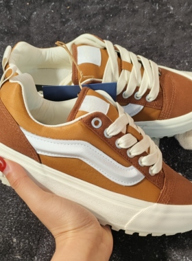 Vans 焦糖棕锯齿厚底低帮休闲板鞋 VN000CXR1RE