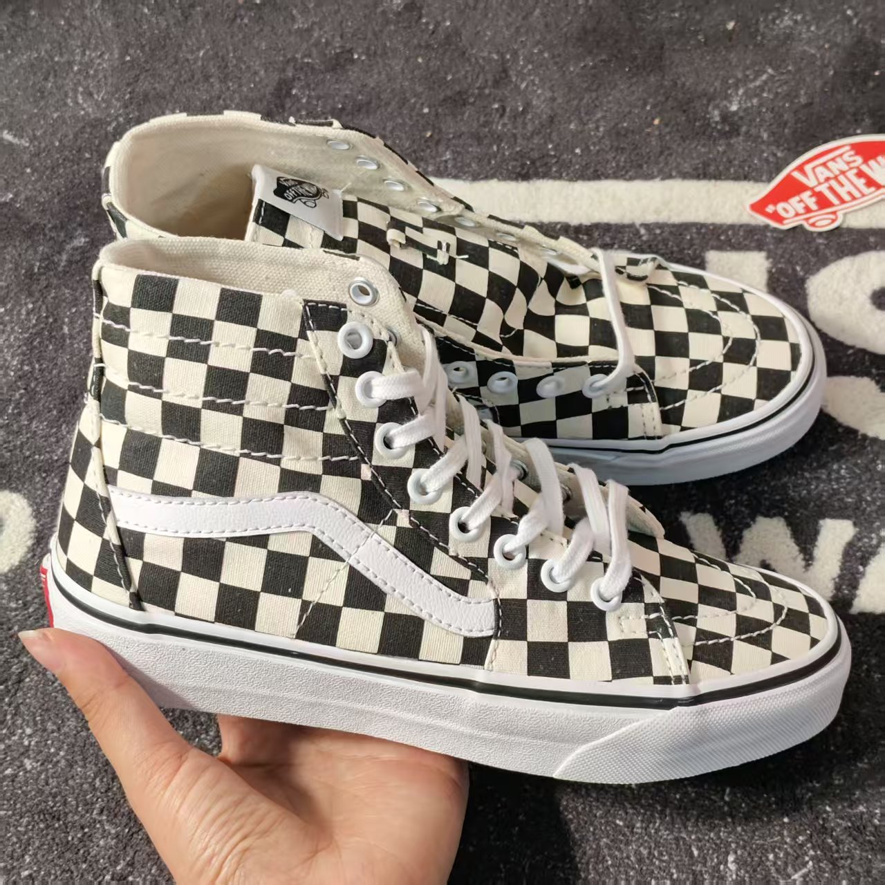Vans Sk8-Hi米白做旧棋盘格高帮帆布鞋复古男女板鞋VN0A4U165GU
