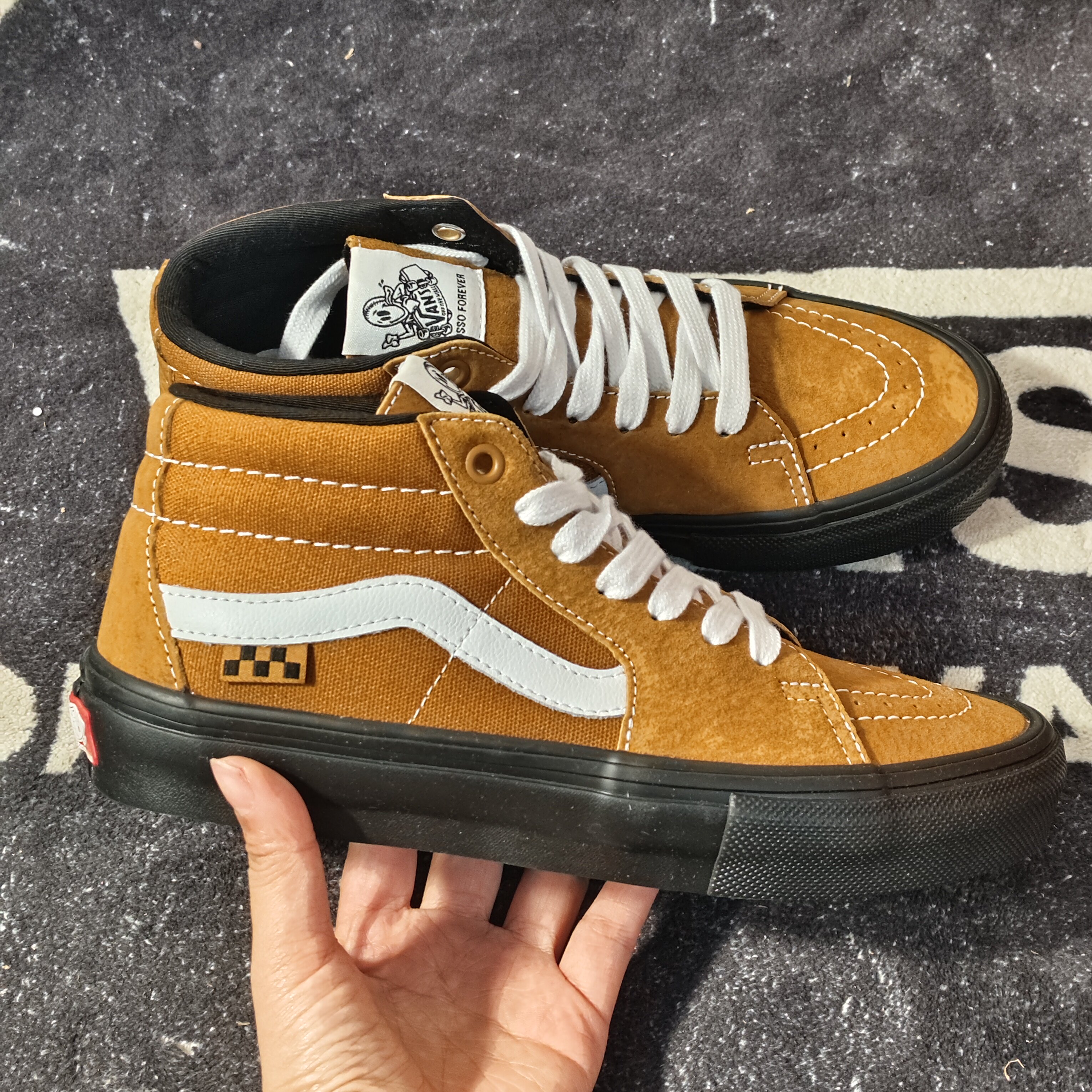 VANS范斯SK8-MID PRO棕黄中帮滑板鞋VN0A5FCGY49