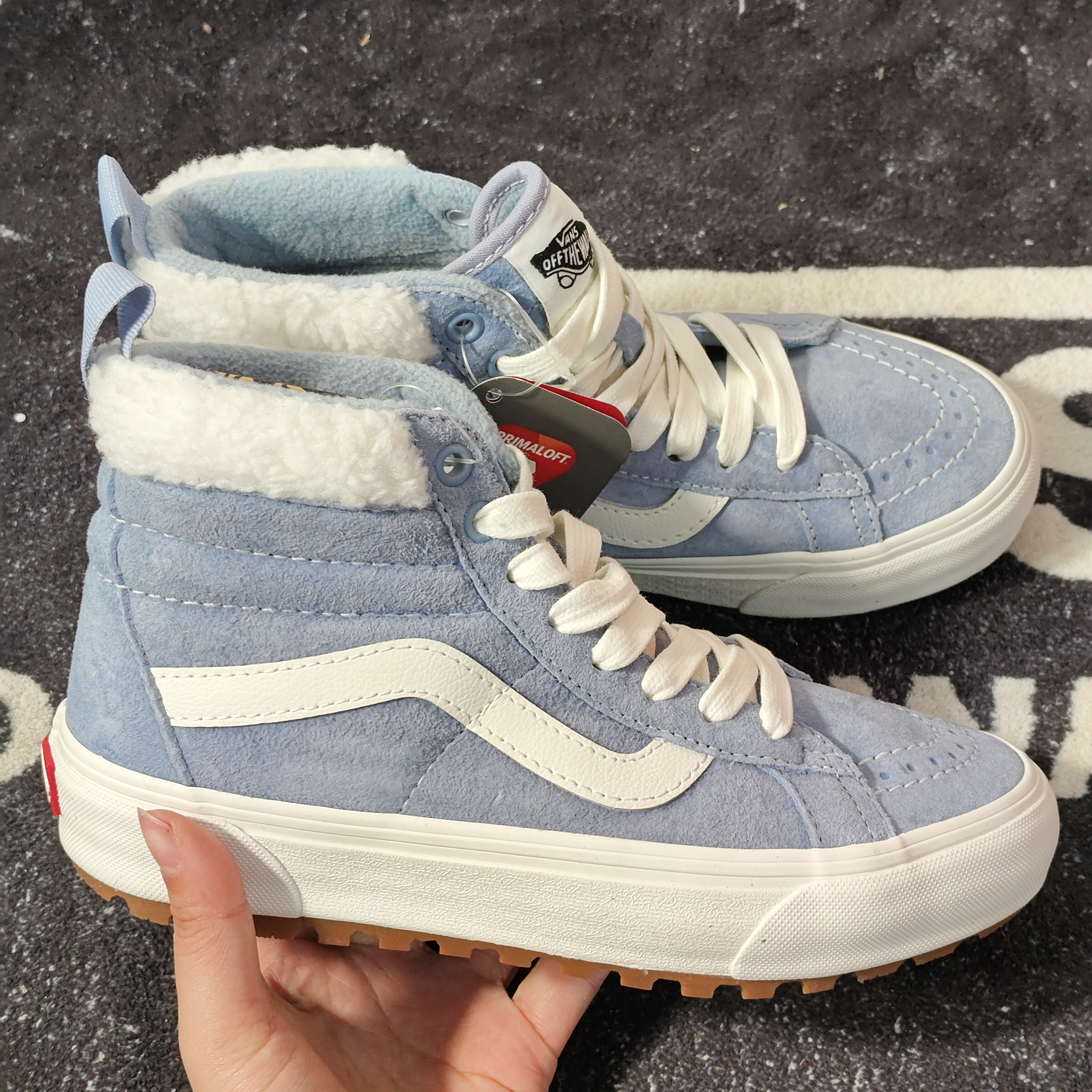 VANS Sk8-Hi MTE冰蓝加绒高帮保暖休闲板鞋VN0A5HZYBD2