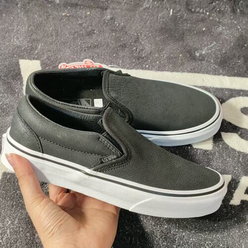 Vans Slip-On黑荔枝皮一脚蹬懒人低帮休闲板鞋VN0A33TBII7