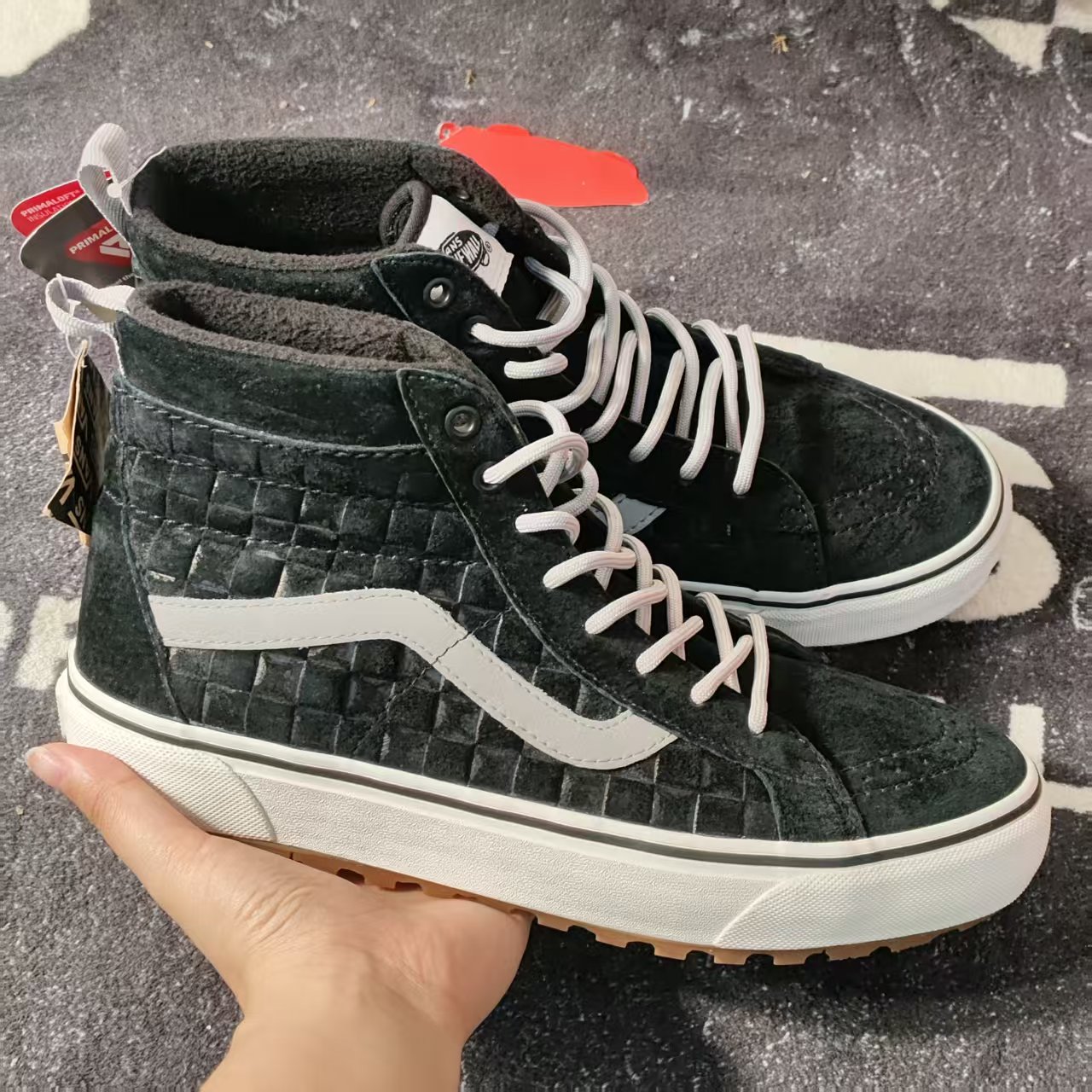 Vans SK8-Hi MTE-1黑棋盘格加绒高帮防滑休闲板鞋 VN0A5HZYBM8