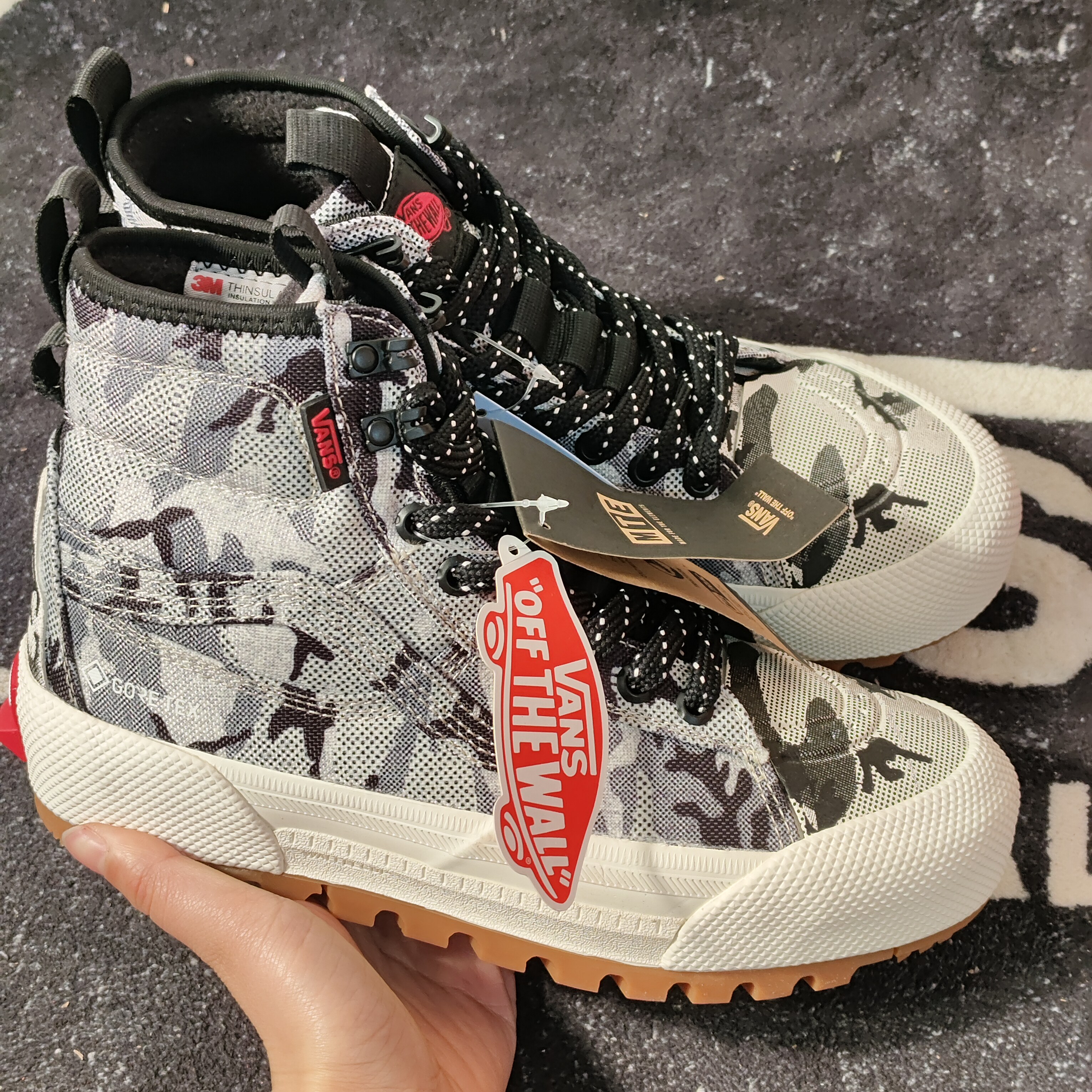 VANS Sk8-Hi GORE-TEX迷彩高帮户外保暖鞋VN0A5I11COI