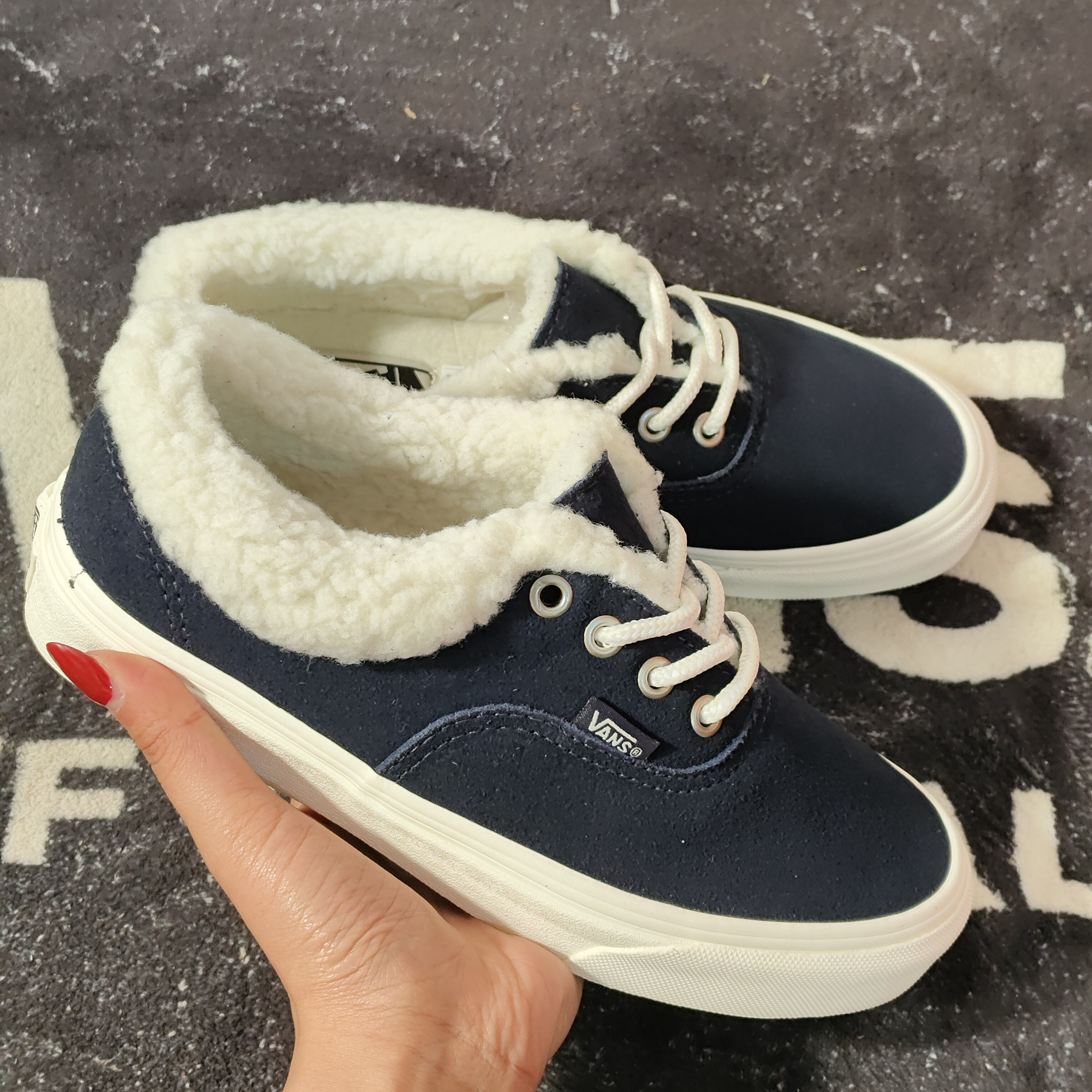 Vans Era藏青色羊羔毛加绒低帮板鞋VN0A5JMRJDU男女保暖休闲鞋