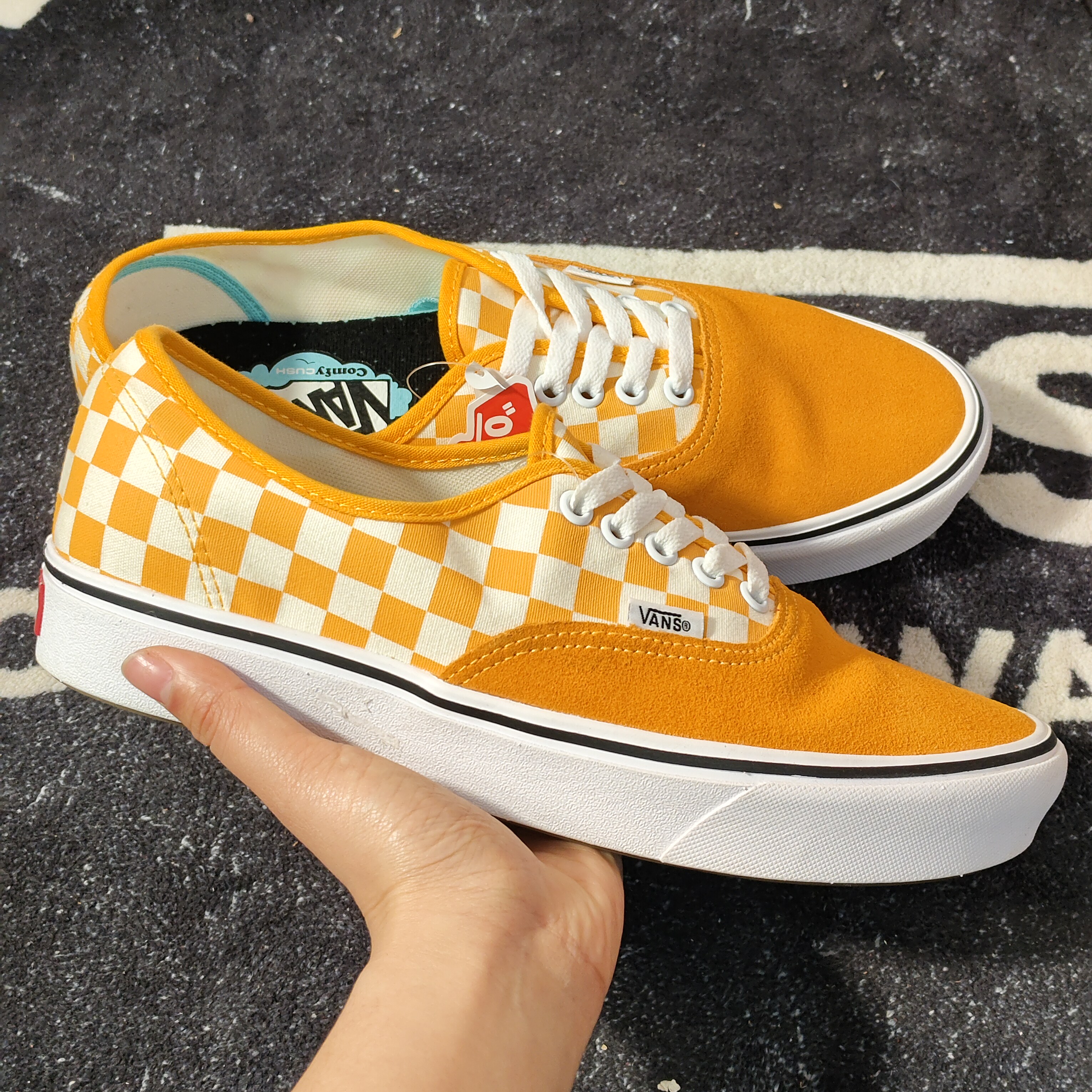 Vans ComfyCush橙白棋盘格Era低帮休闲鞋 VN0A3WM7VNC