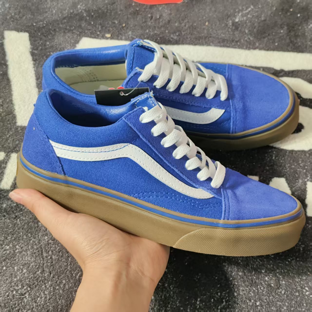VansOldSkool克莱因蓝生胶底麂皮拼接低帮情侣滑板鞋VN0001R1GIC
